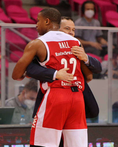 个人的胜利 个人的胜利