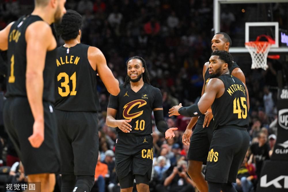 并保持积极 并保持积极